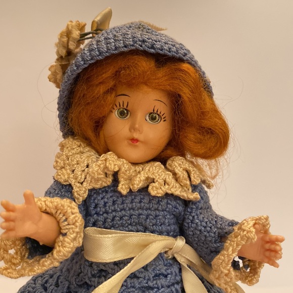 🎉HP🎉 - 3 VINTAGE 1950’s PLASTIC DOLLS with CROCHET DRESSES - Picture 16 of 16